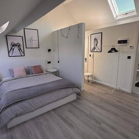 Skyroof A Ixelles - Viaduc Lejlighed Bruxelles Eksteriør billede
